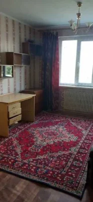 Продається 1-кімнатна квартира на Алексеївці, проспект Перемоги