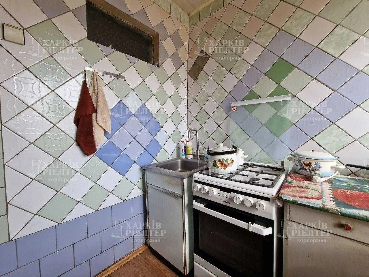 Продам подселение комнату в 2-комнатной квартире