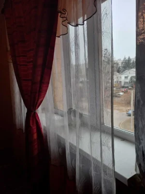 Терміново! Продаю 2 кімнати в будинку приватного типу по вул. Валентинівська