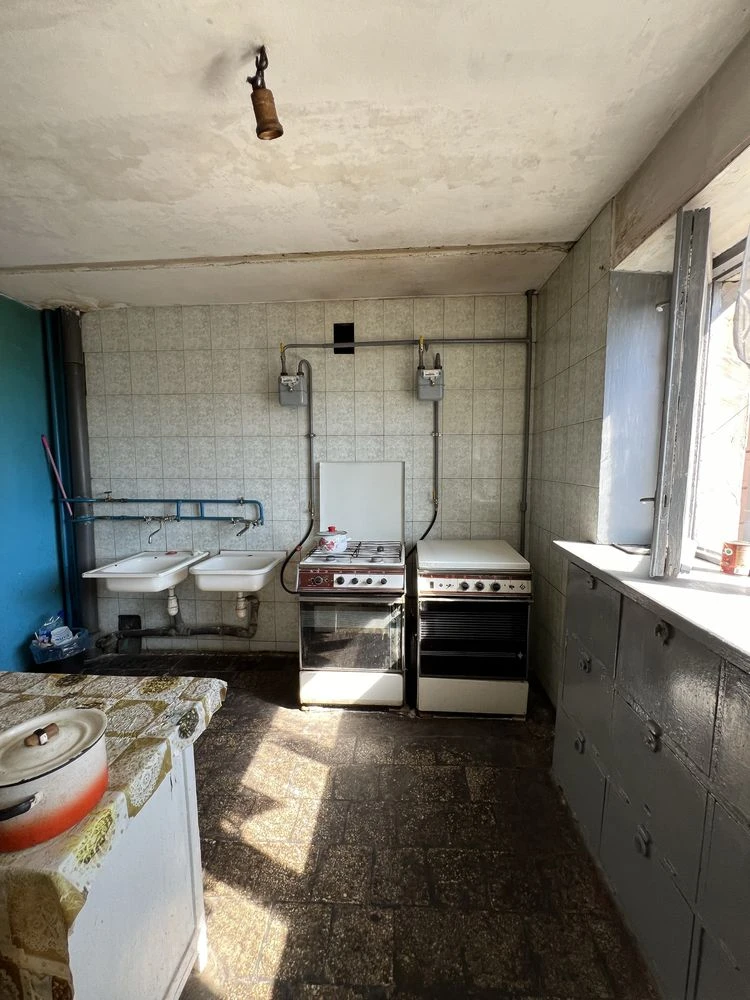 Продається квартирка біля метро "Холодна гора"