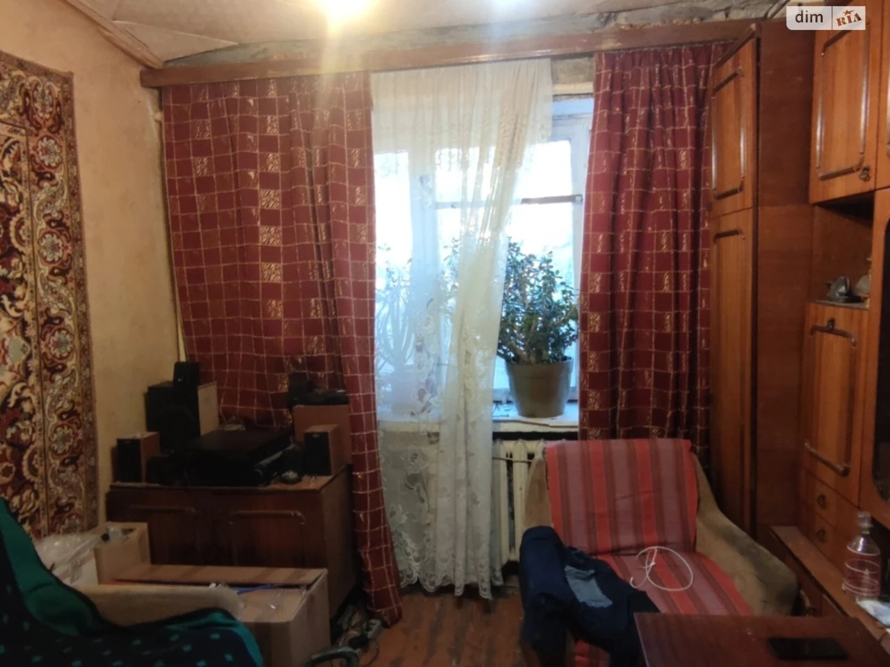 Продаж Кімната
