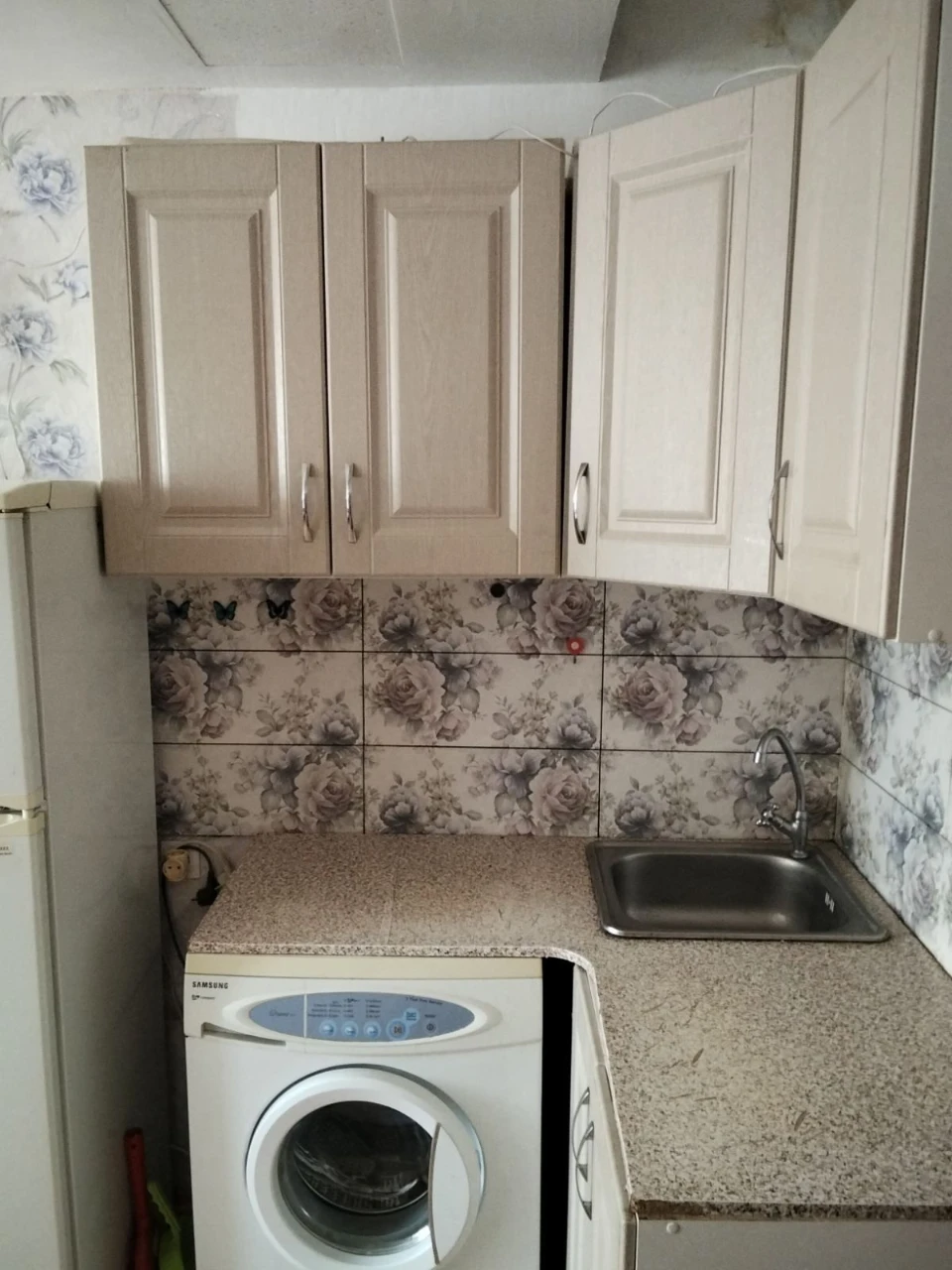 For sale: Room in dormitory