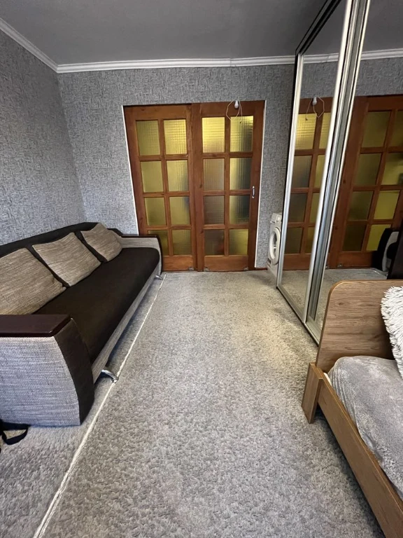 Room in a dormitory with its own water
