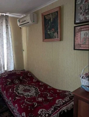 Продається кімната в гуртожитку в Химмістечку.