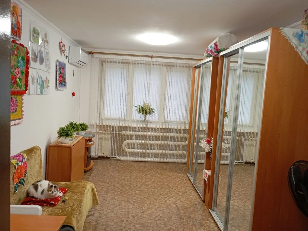 Продається кімната 16 м² в центрі міста з водою