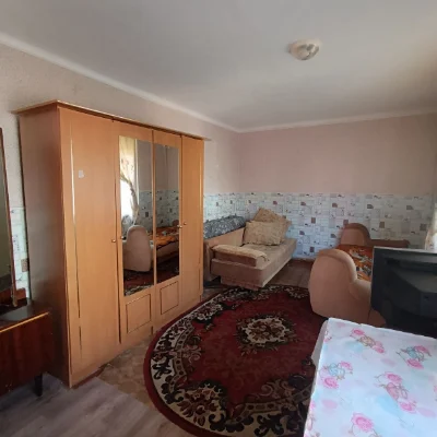 Продаж кімнати на 3-му поверсі в гуртожитку на Іллінській