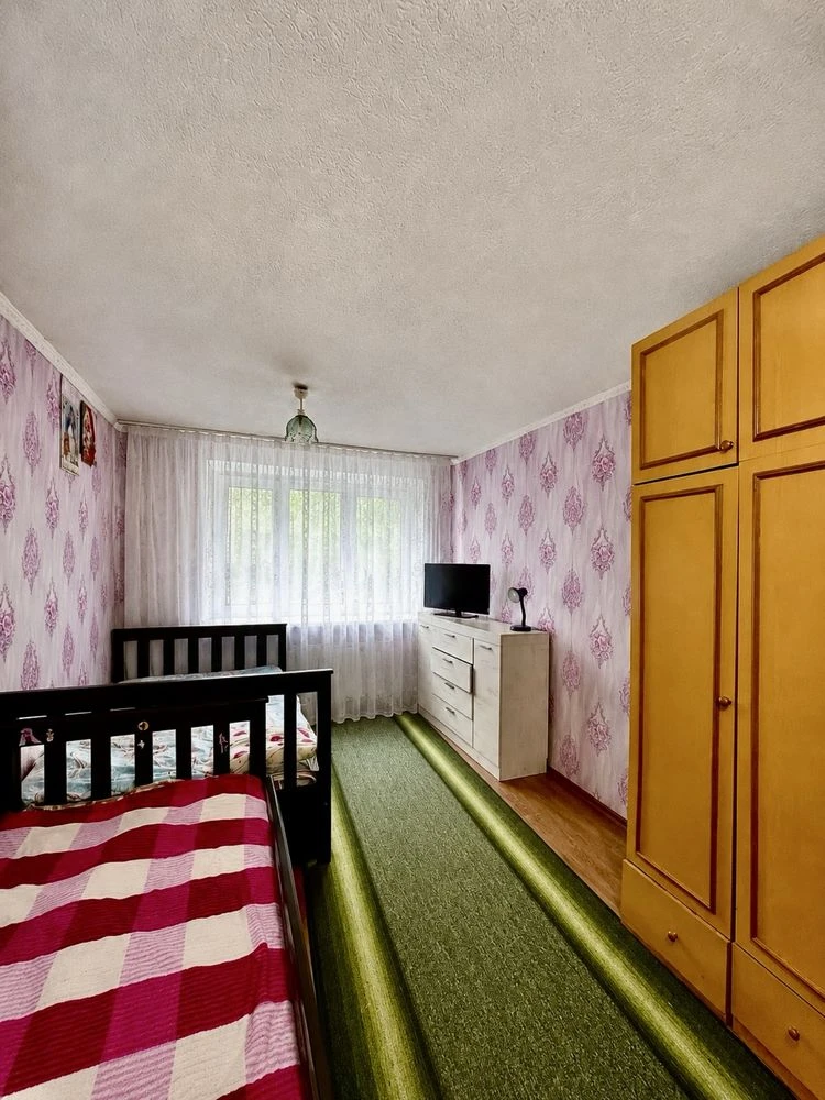 Room for sale in a dormitory.
