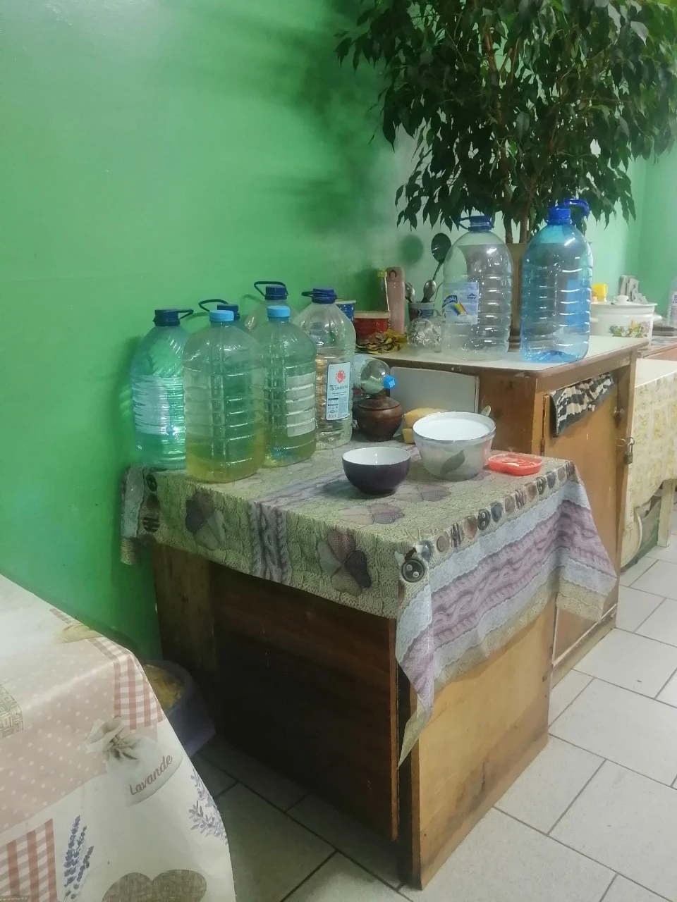 Sale of a room in a dormitory, Khimmiastset