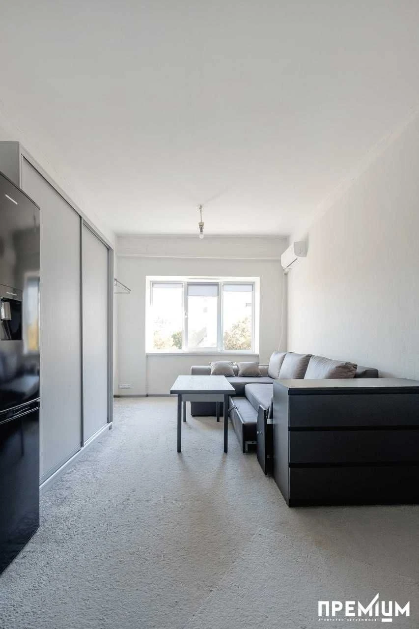 Room for sale with everything necessary for living