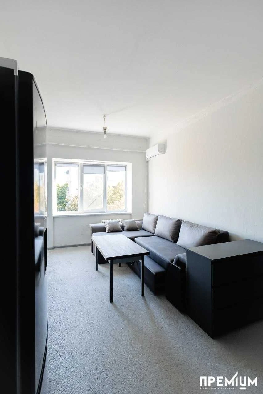 Room for sale with everything necessary for living