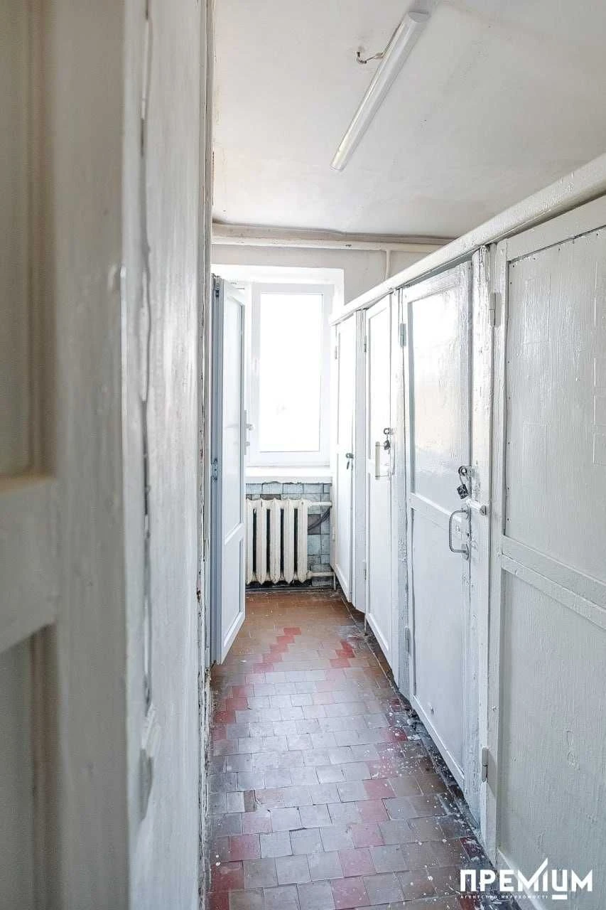 Room for sale with everything necessary for living