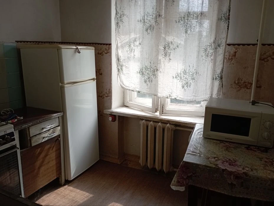 For sale 1 room 4/4 Shevchenkivskyi district!