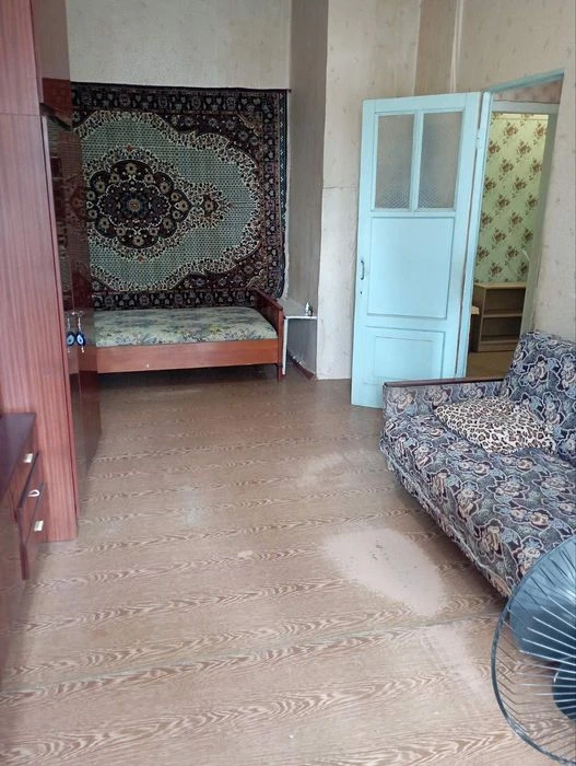 For sale 1 room 4/4 Shevchenkivskyi district!