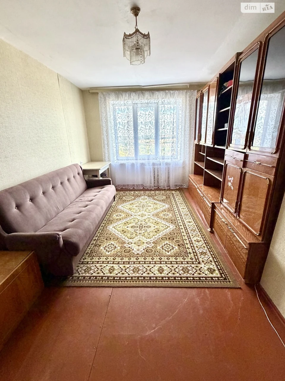 Room Ювілейний for Sale