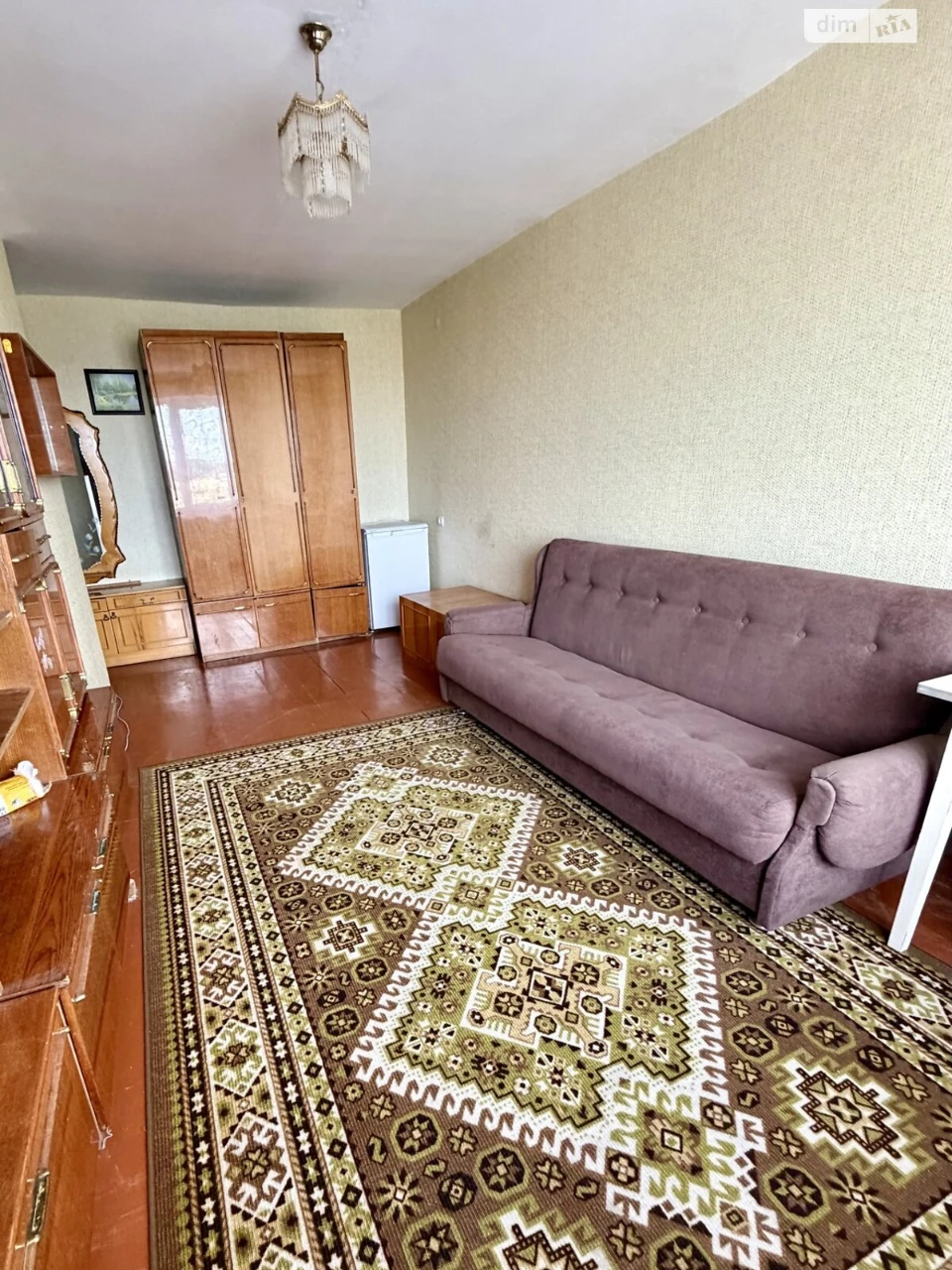 Room Ювілейний for Sale