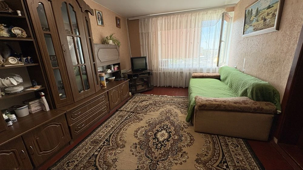 Two rooms for sale in a family-type dormitory
