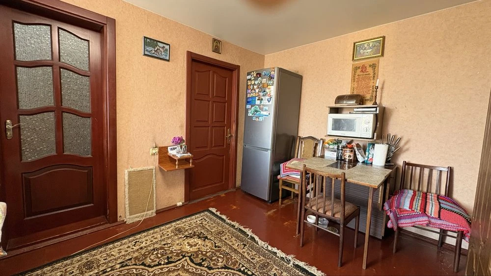 Two rooms for sale in a family-type dormitory