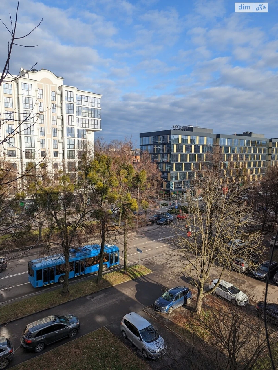 Room for Sale - Bus Station