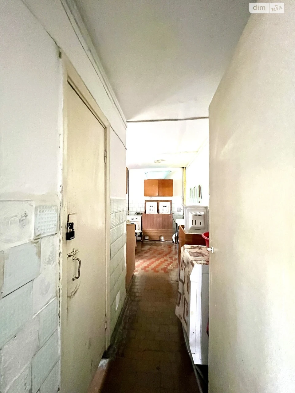 Sale of a Room in a Dormitory