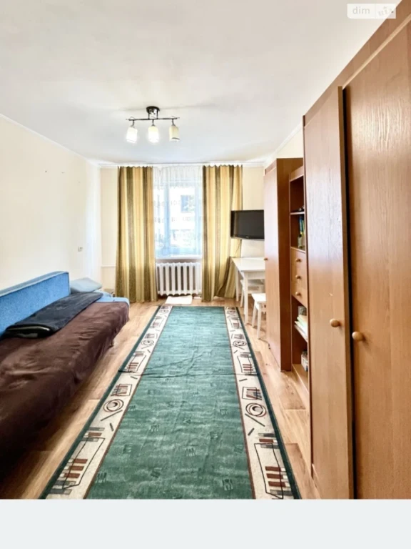 Room for Sale in a Combined Workshop