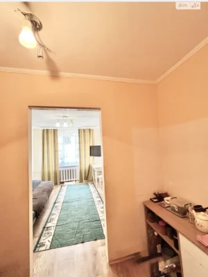 Room for Sale in a Combined Workshop