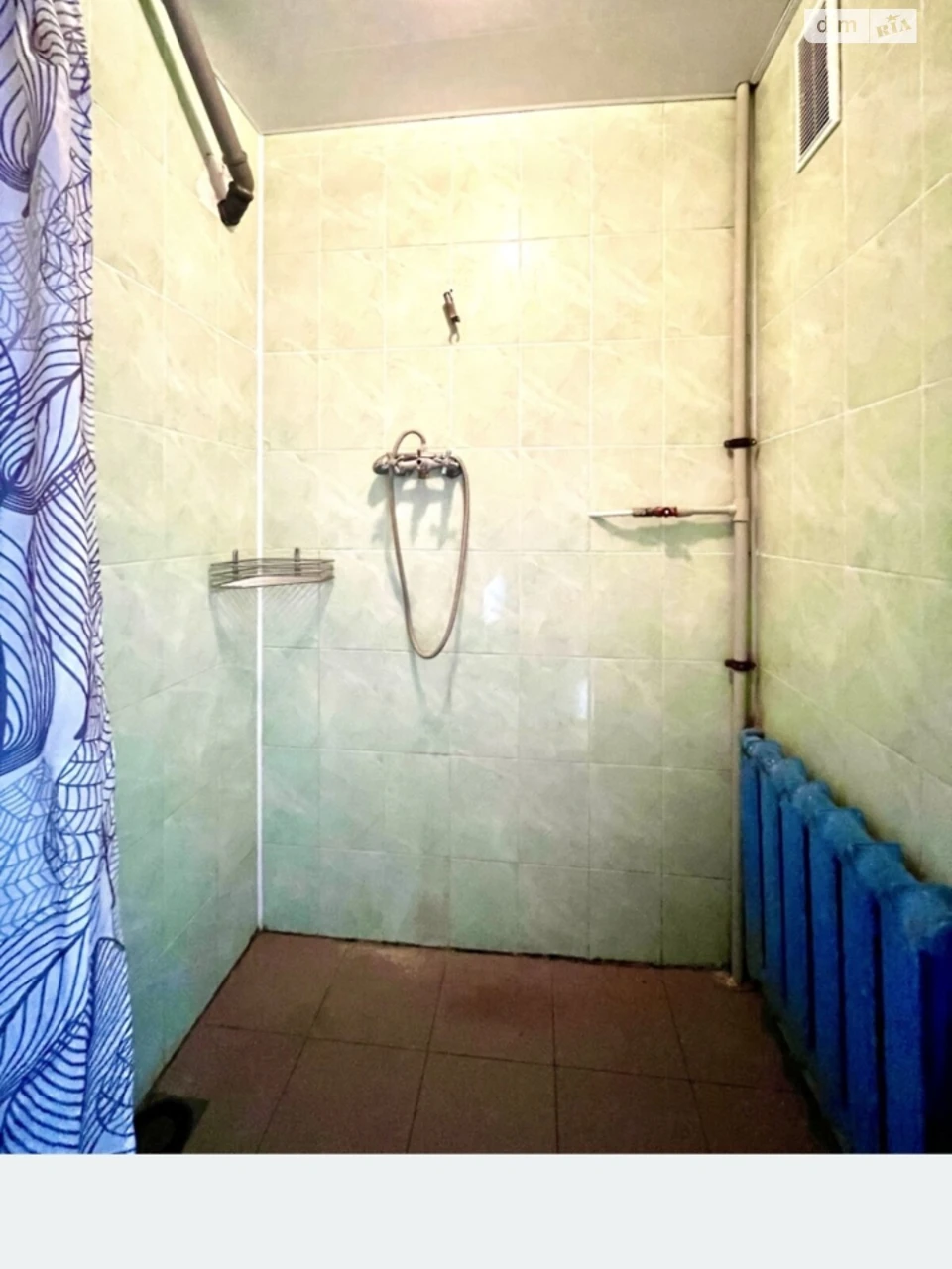 Room for Sale in a Combined Workshop
