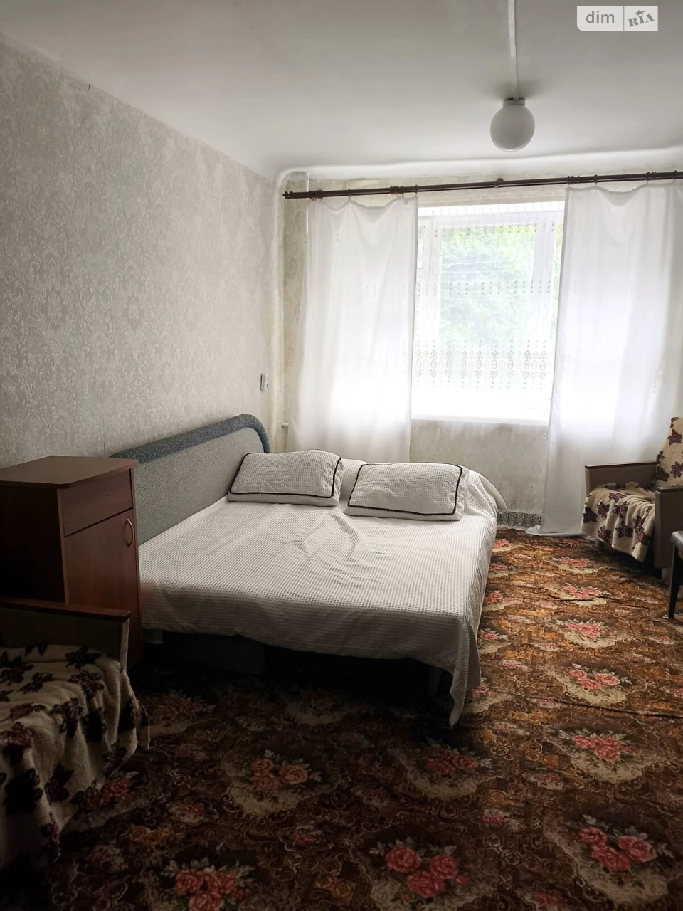 Sale of Room in the South