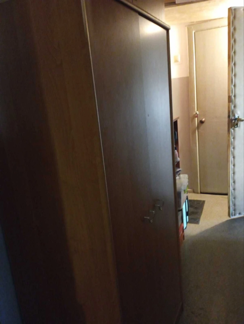 Комната 13 м2 с балконом, метро Дарница