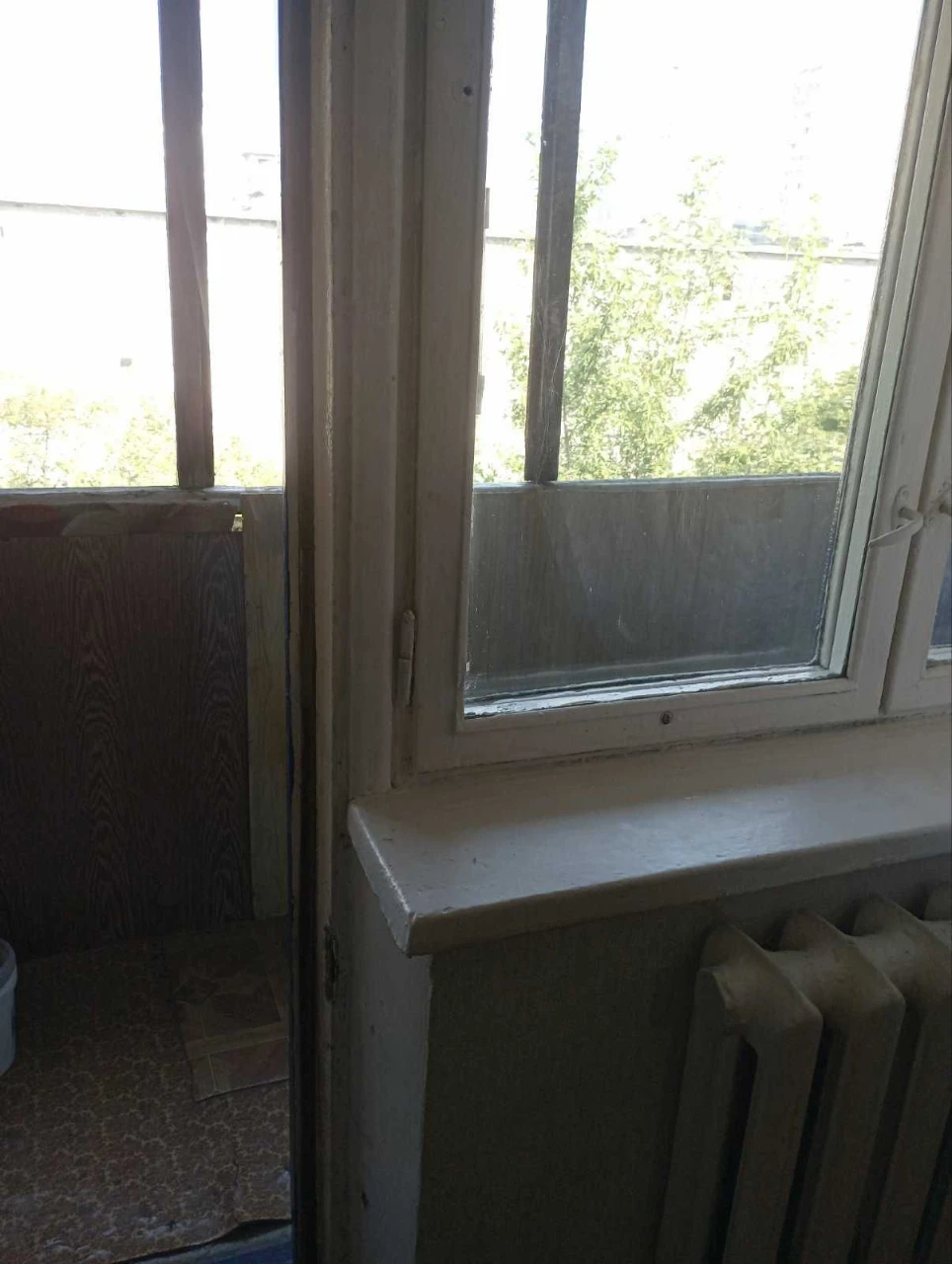Комната 13 м2 с балконом, метро Дарница