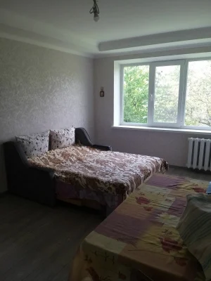 Sale of 51% of a 2-room apartment at Solomyanska St. 31