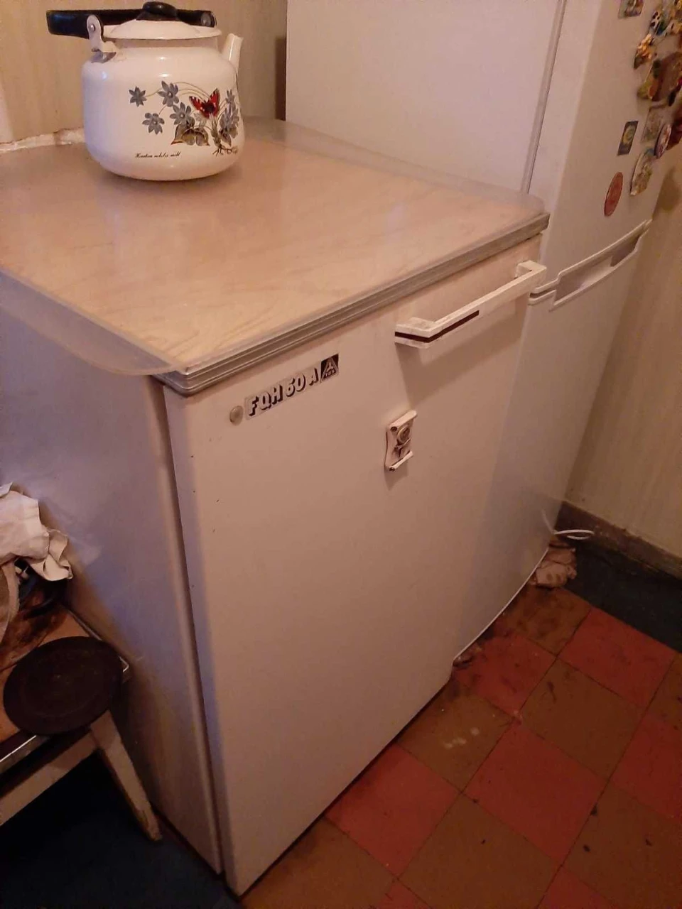 For sale: Room in a 3-room apartment on Kubanskaya Ukraine (Zhukovo Marsh)