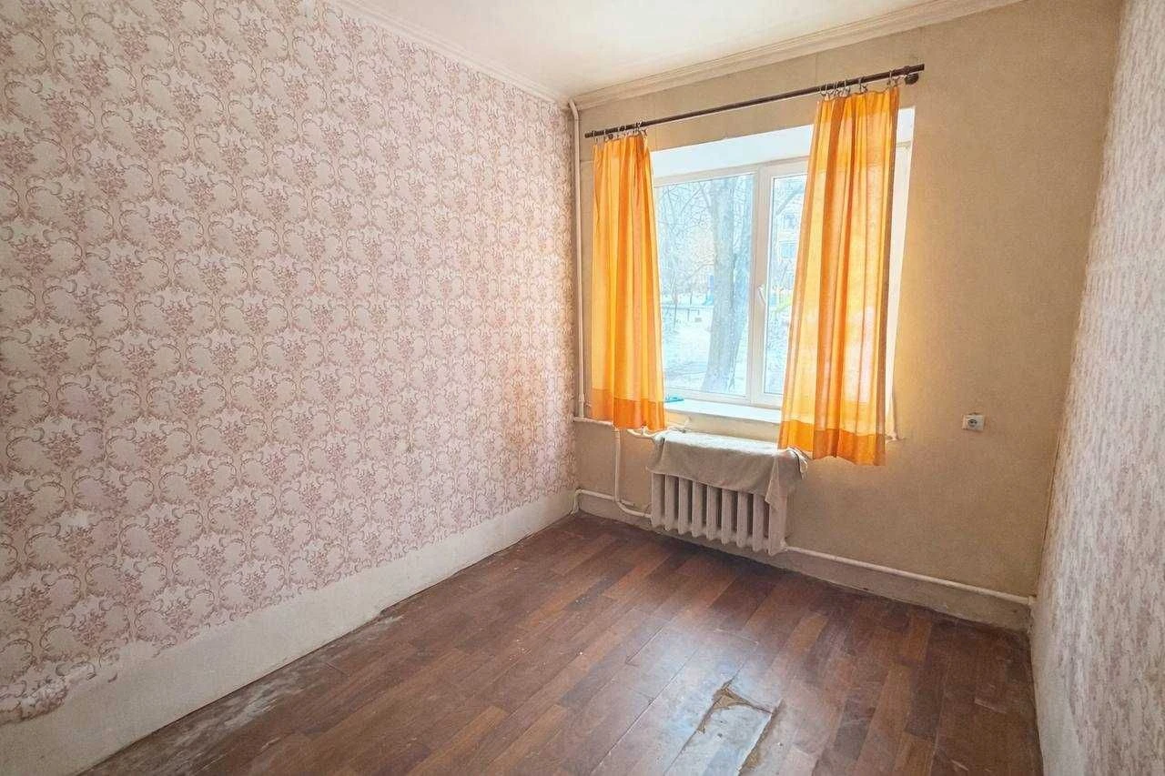Room for sale in an apartment in Derevlyanska 20/2 / De