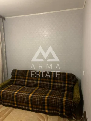 For Sale Room 9.8 sq.m. Mikitenko 27, Darnytsia, Chernigovska 10