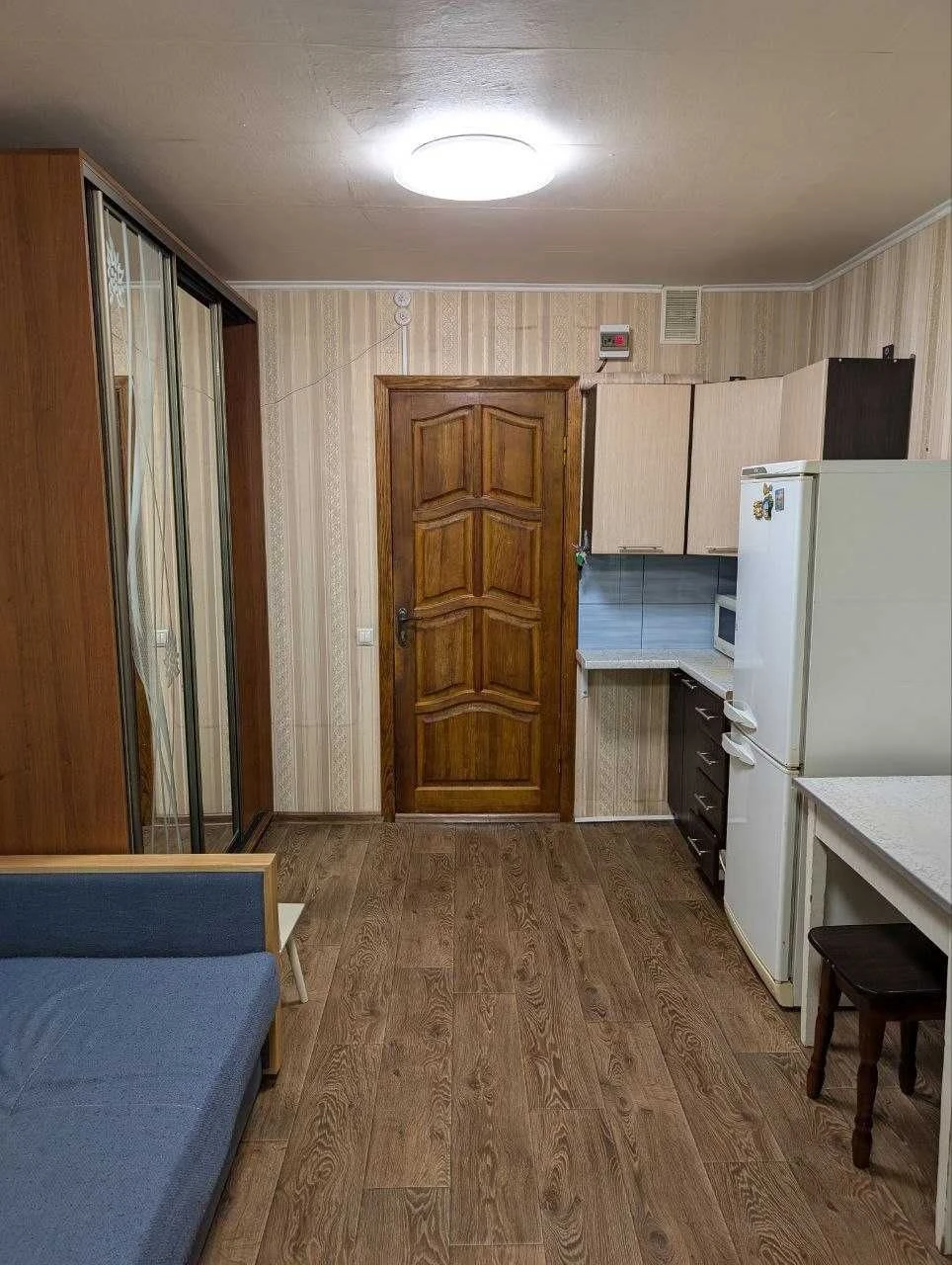 Room for sale in a dormitory on street Gorlovskaya 124/4.