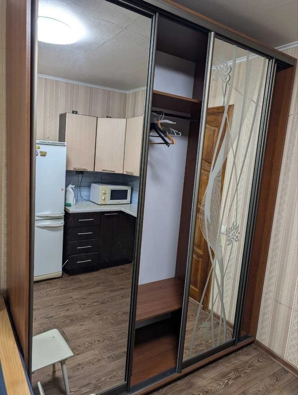 Room for sale in a dormitory on street Gorlovskaya 124/4.