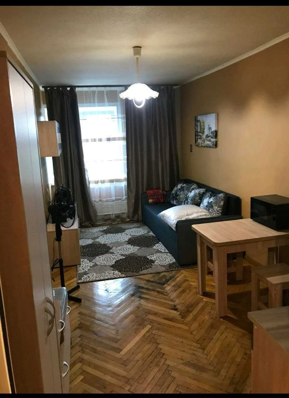 Продаж кімнати вул. Азербайджанська Дніпровський район метро