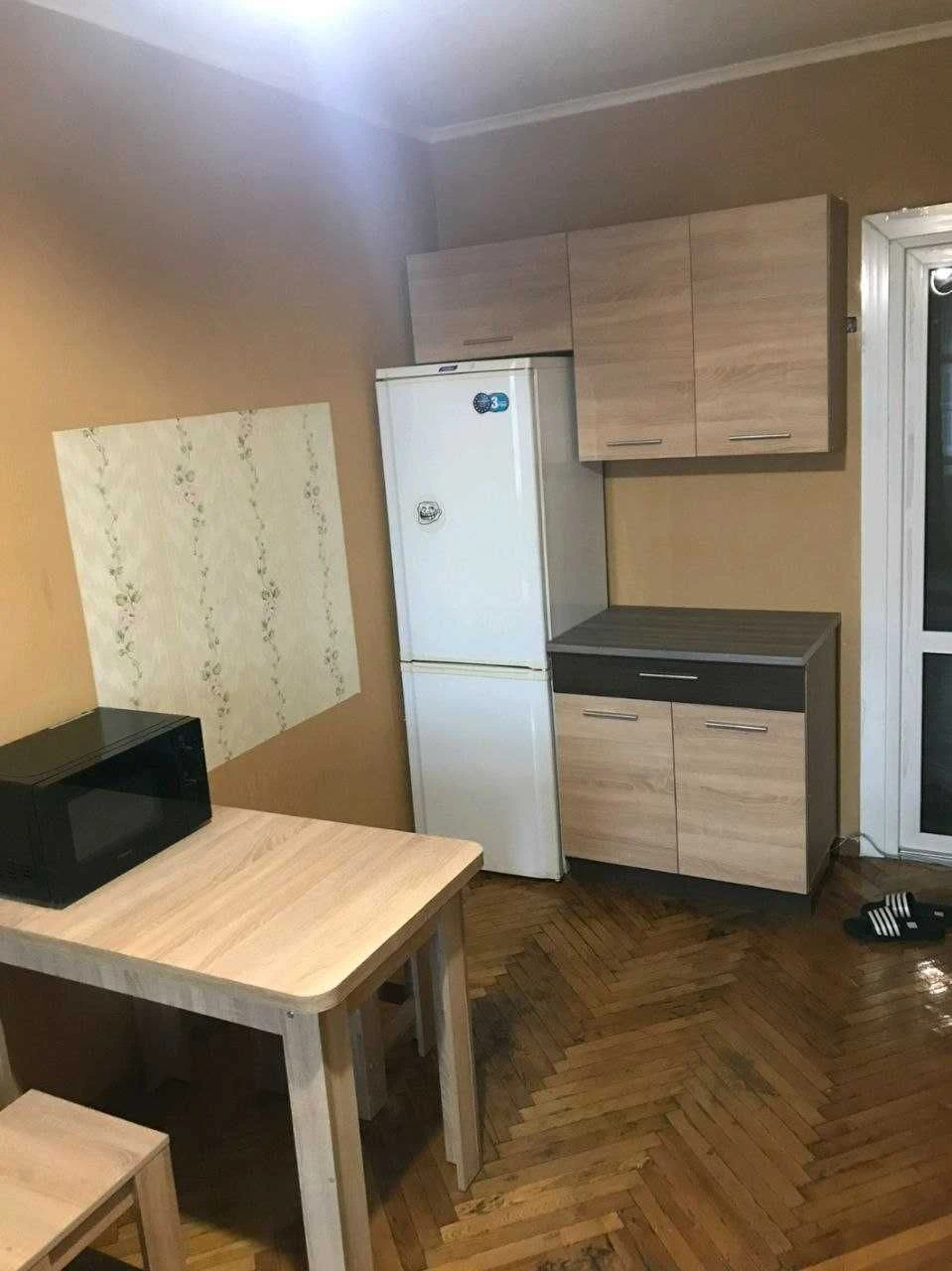 Продаж кімнати вул. Азербайджанська Дніпровський район метро