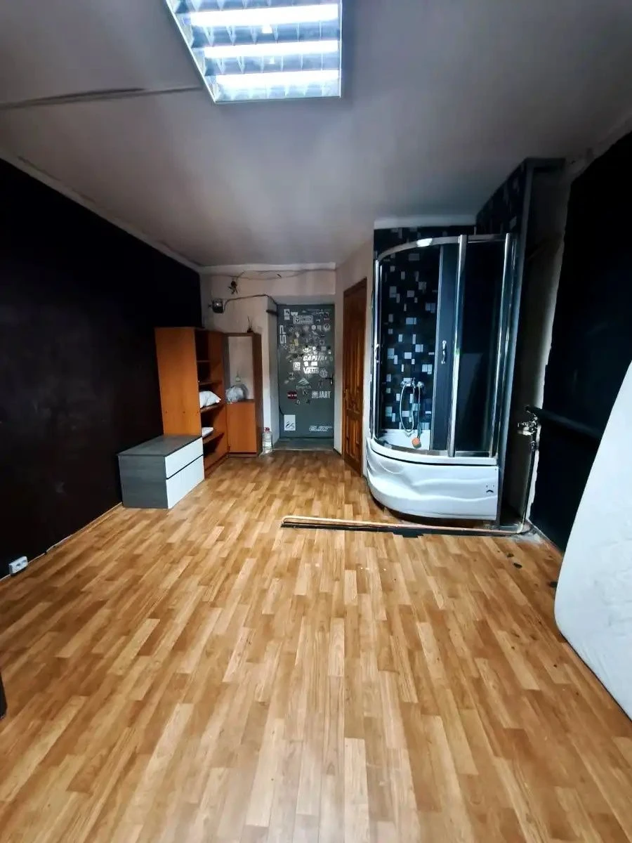 Комната с санузлом