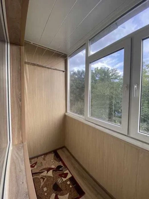 2к квартира біля Залізничного Вокзалу, Середній поверх, Не к