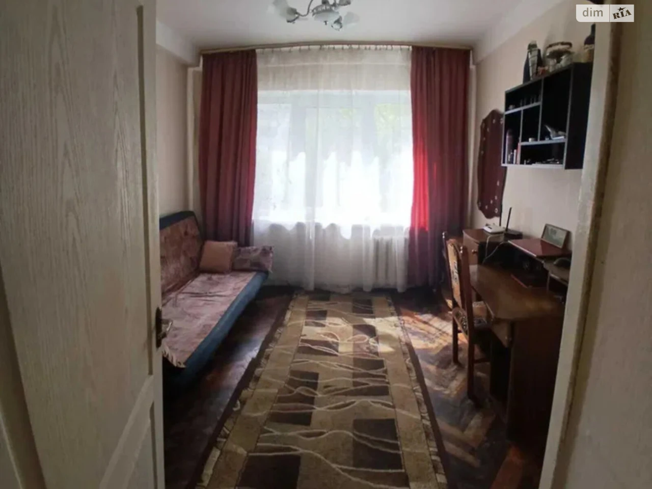 Sale of Room in Akademmiastche