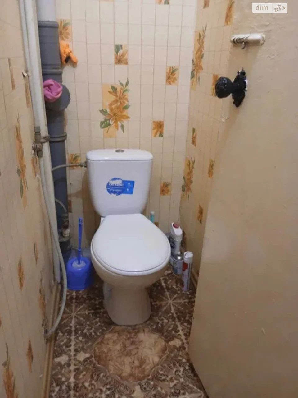 Sale of Room in Akademmiastche