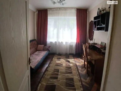 Sale of Room in Akademmiastche
