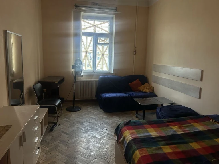 Apartment in a historic building in the city center