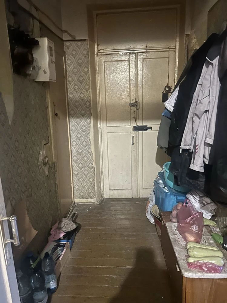 Кімната в 2-кімнатній квартирі в будинку "Палац спорту"