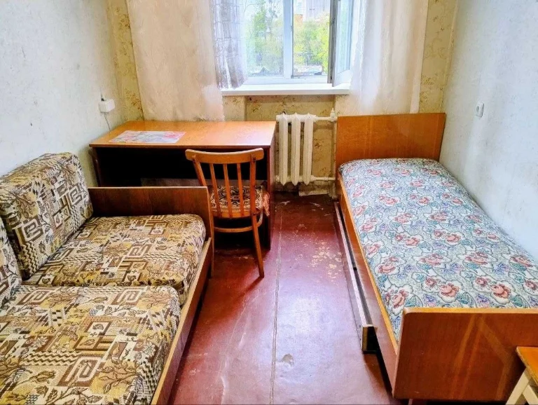 Без комиссии! Продается отдельная комната в коммунальной квартире