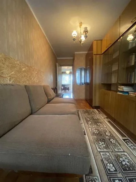 2к квартира біля Залізничного Вокзалу, Середній поверх, Не к