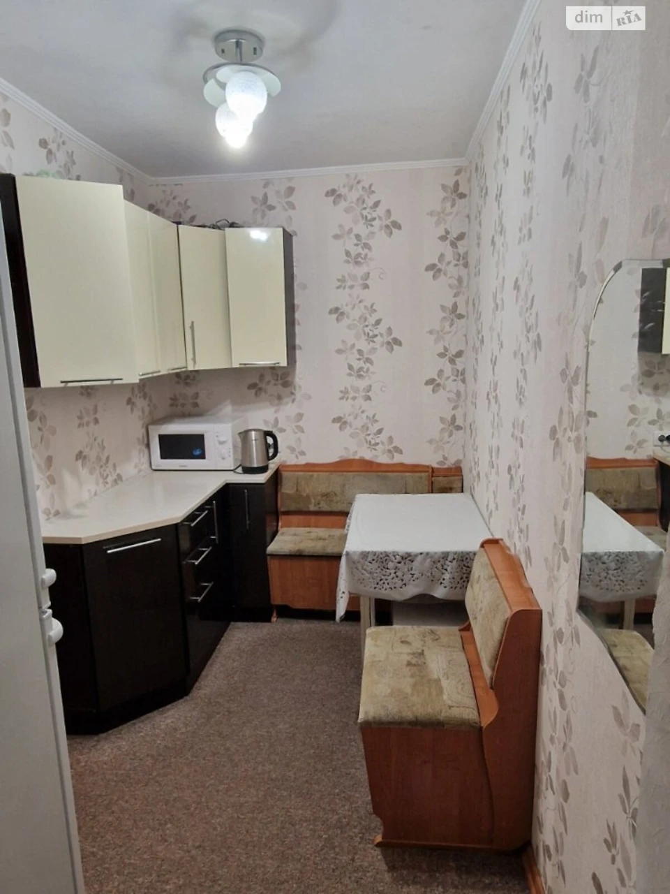Room for Sale in Syrets'