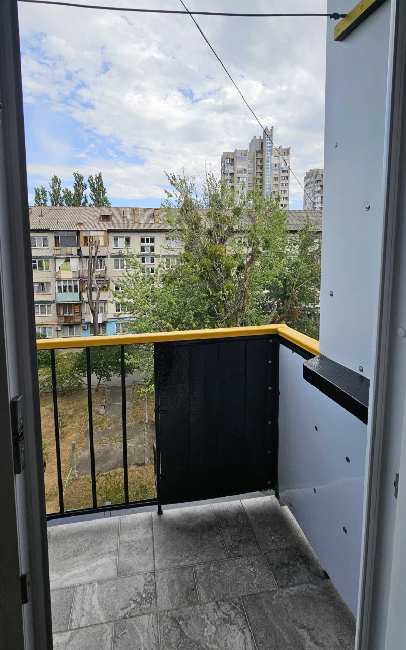 Без % Метро "Дарниця"- 7 хв.. Дарницький бул,11. Кімната з б