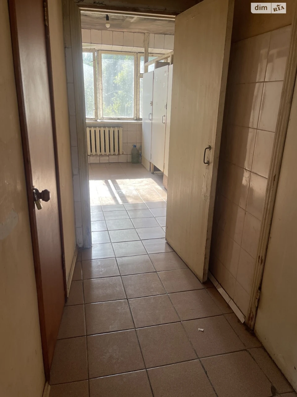Room for Sale in Syrets'