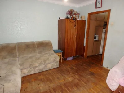 Room with bathroom and toilet in a 4-room apartment, Sobornosti Avenue 5A (Union Avenue)